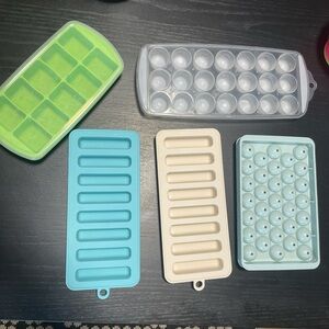 Silicone Ice Cube Tray Set - Green, Blue, Cream